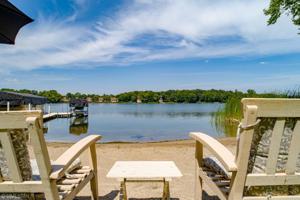422 Lester Pointe