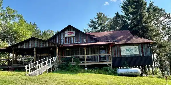 7155 Oak Narrows Road