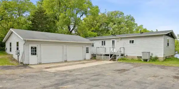 11132 County Road 9 NE