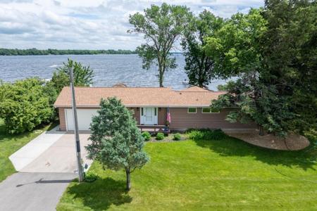 49295 Sportsmans Lane