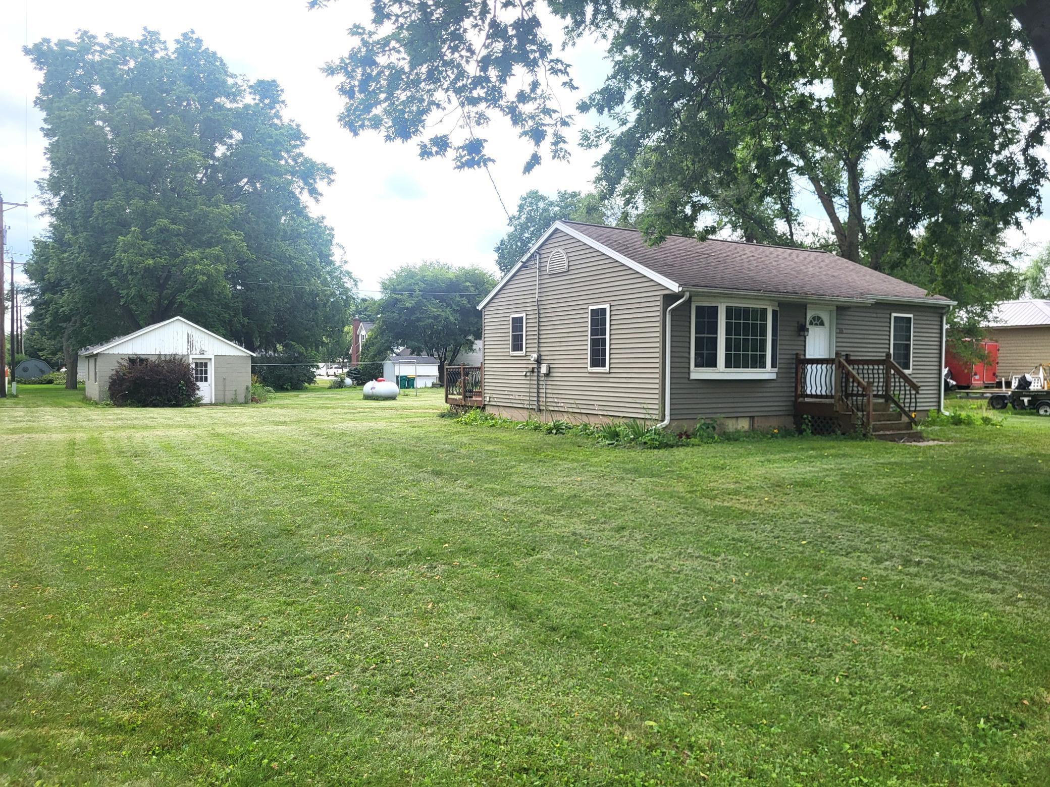 Image 1 Image 1