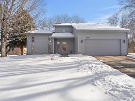 4760 Oakview N