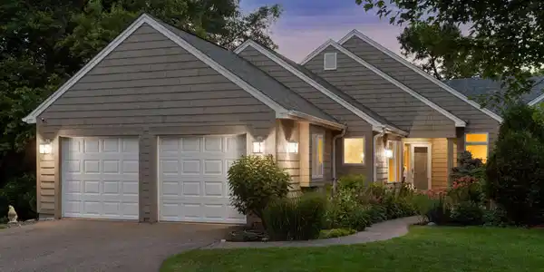 23820 Lawtonka
