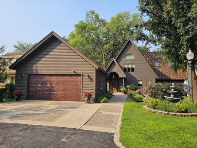 3700 N Eagle Road