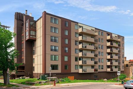 2800 W 44th Street
