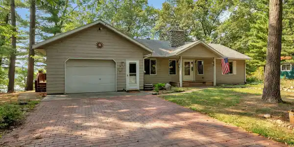 3145 Thoroughfare Drive