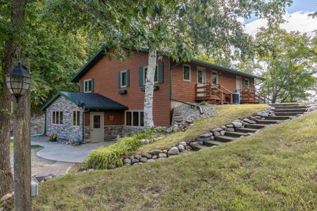 1477 Wabedo Pass Road NE