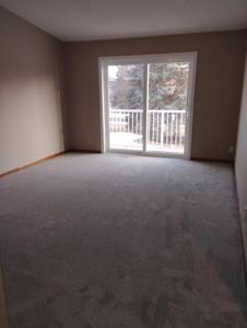 1027 Pond View Court