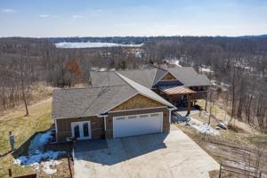 6008 French Lake Trail