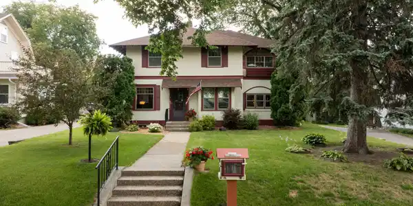 418 W Vernon Avenue