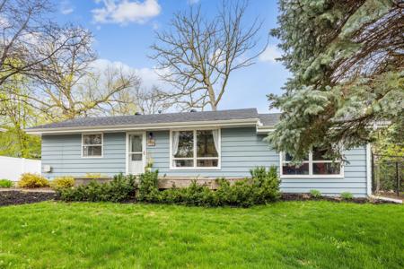 1673 Canary Lane