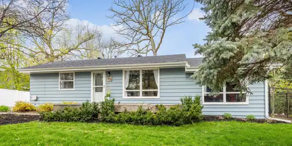 1673 Canary Lane