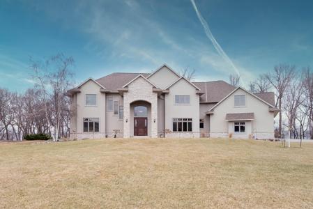 118 East Bay Drive