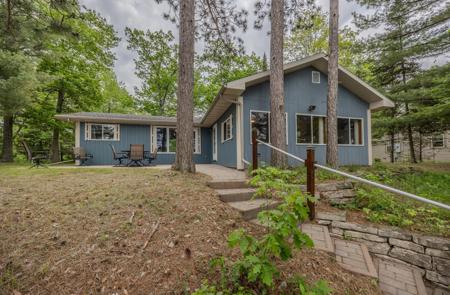36937 Bonnie Lakes Lane