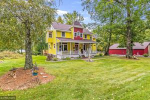 36972 Bonnie Lakes Lane