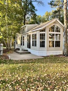 15827 Wilderness Trail
