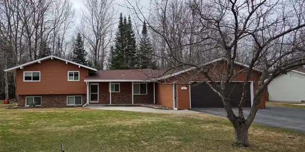 321 Shorewood Drive