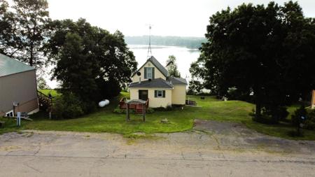 13847 Pearl Lake Lane