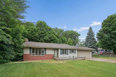 903 Circle Drive