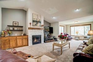 13415 Pine View Lane