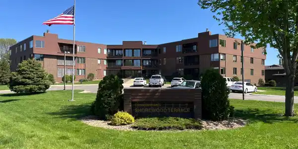 601 Shoreacres Drive