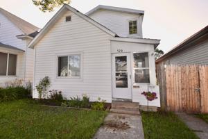 520 Chatfield