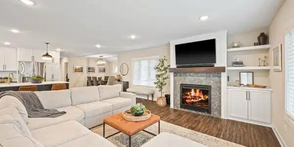 25 Waseca Avenue