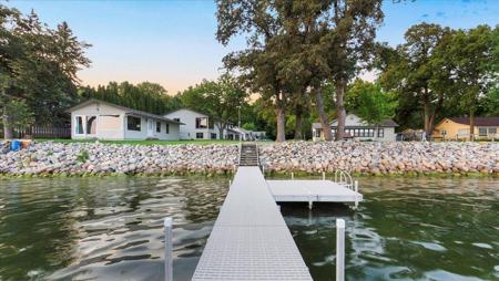 1744 Old County Road 120 NE