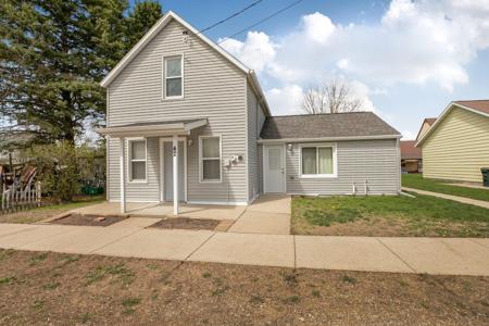 42 1st Street SE