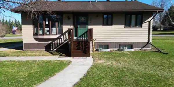 1008 Laurel Street