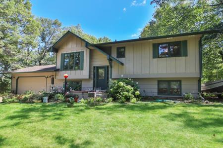 26210 Edna Lane