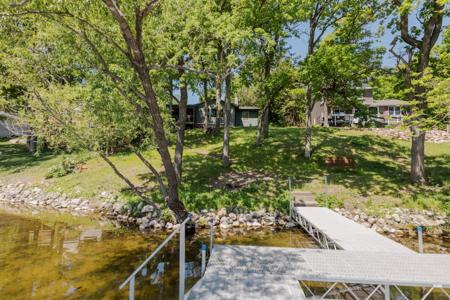 10096 Almond Drive