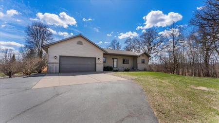 320 1st Avenue W