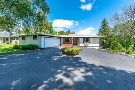 1417 Hoot Lake Drive