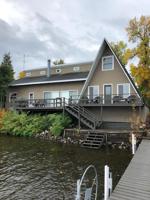 2762 S Inguadona Drive NE