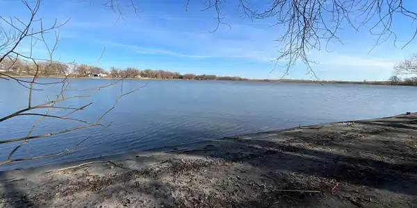 18 Cottonwood Lake Boulevard