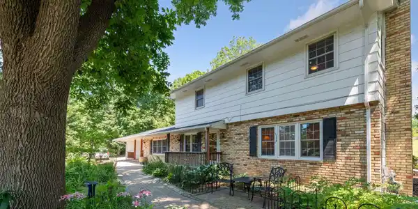 1120 County Road 110 N