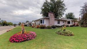 625 N Lakeshore Drive