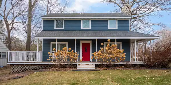 2907 Halstead Lane