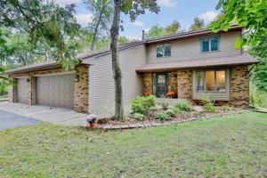 1304 Bay Point Drive SE