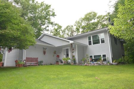 32375 US Highway 169