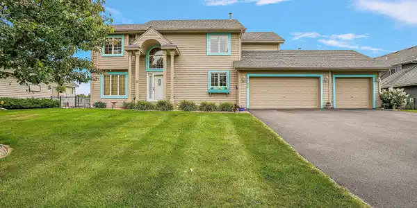 4590 Allendale Drive