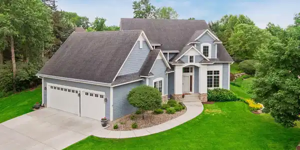6625 Walnut Drive
