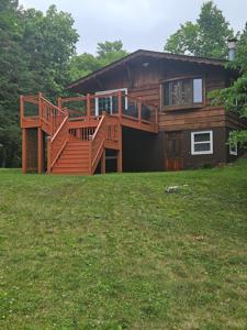 576 Pine Mountain Lake Road NW