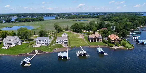 4070 Enchanted Lane