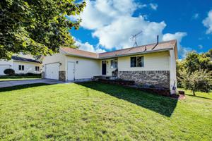 149 Fairlawn Avenue E