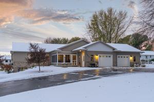 3900 Cedar Lake