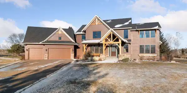 4340 Lakeview