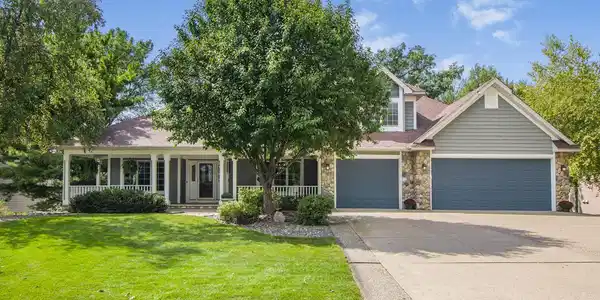 6733 Timberwolf Trail