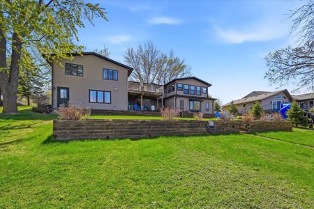 716 Tetonka View Drive
